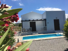 Cozy Villa with Pool and Parasol in Kirianna